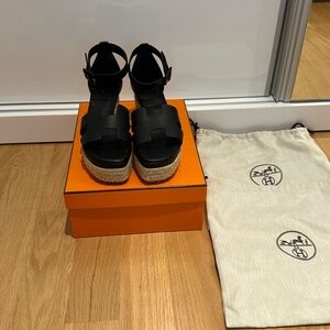Hermes authentic Elda sandal size EUR 41 excellent condition